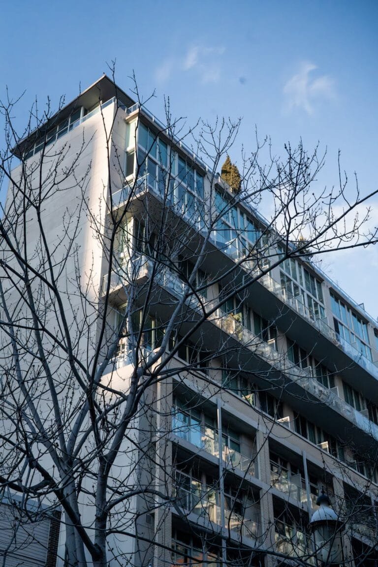 Mastering Condo Moves: Strategies and Strata Compliance